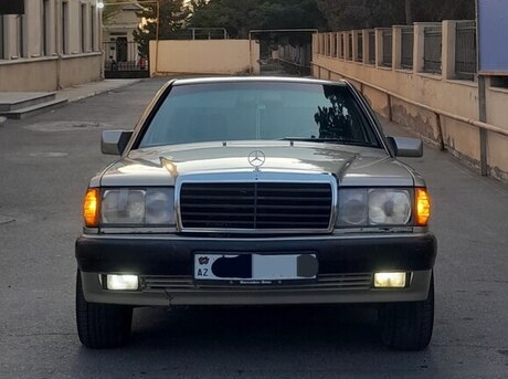 Mercedes 190 1992