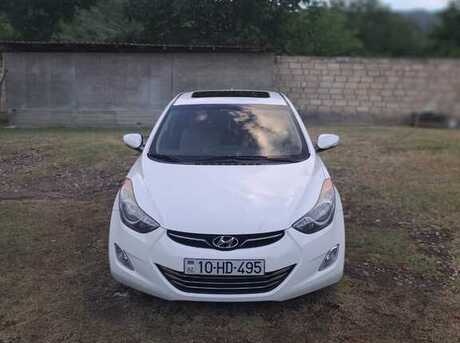 Hyundai Elantra 2012