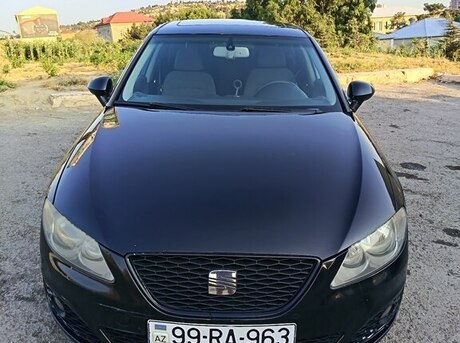 SEAT Exeo