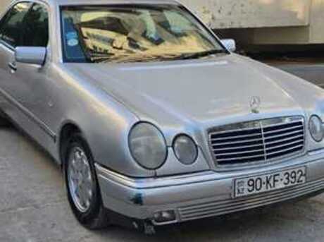 Mercedes E 240 1999