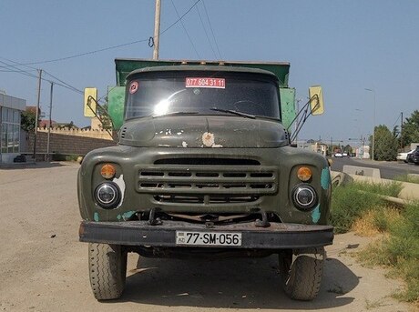 ZIL 130