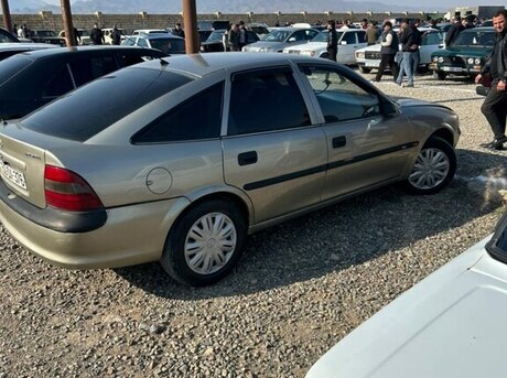 Opel Vectra 1998