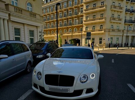 Bentley Continental GT