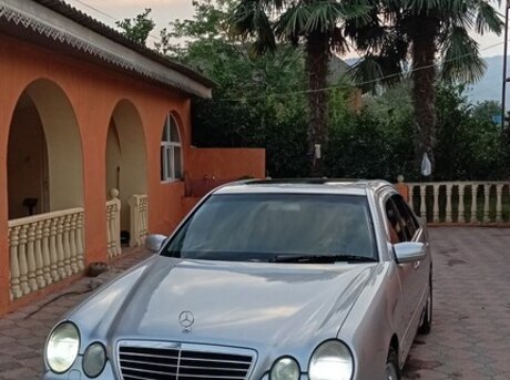 Mercedes E 320 2000