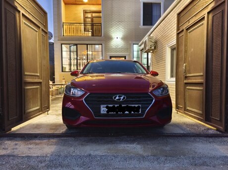 Hyundai Accent