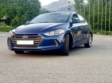 Hyundai Elantra 2016
