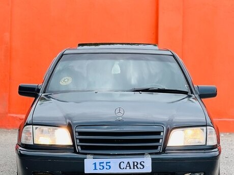 Mercedes C 180