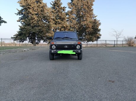 LADA (VAZ) Niva