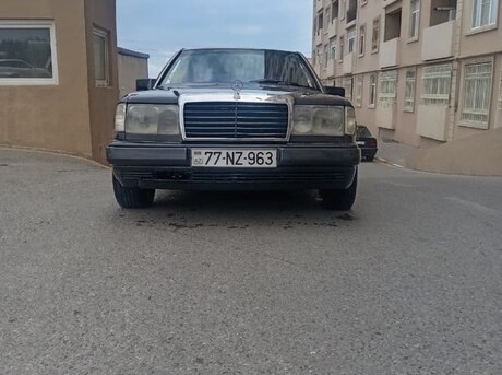 Mercedes E 220 1993