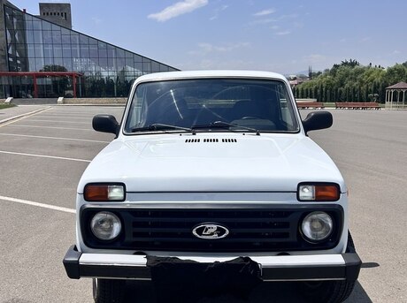 LADA (VAZ) Niva