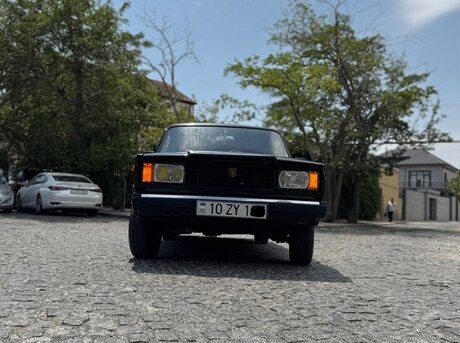 LADA (VAZ) 2107