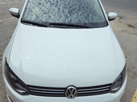 Volkswagen Polo 2015