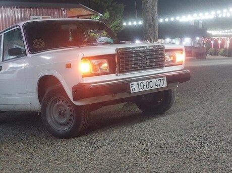 LADA (VAZ) 2107 2005