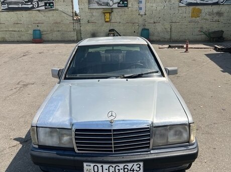 Mercedes 190