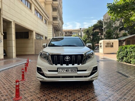 Toyota Land Cruiser Prado