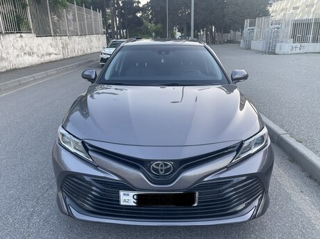 Toyota Camry 2017