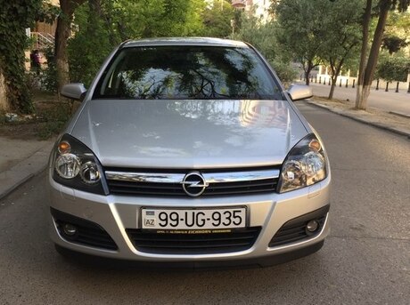 Opel Astra 2005