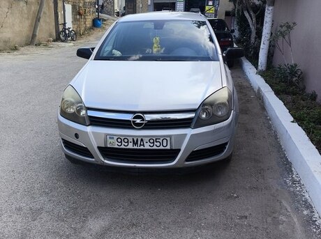 Opel Astra 2004