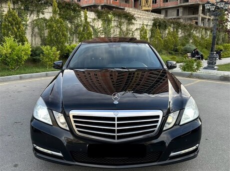 Mercedes E 220 2012