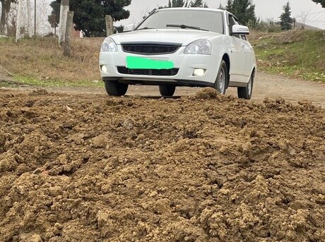 LADA (VAZ) Priora 2012