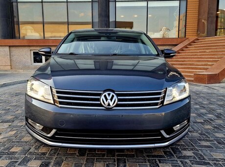 Volkswagen Passat 2011