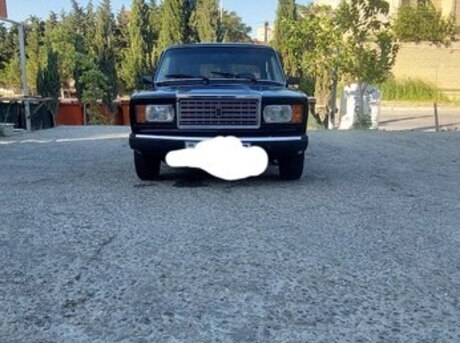 LADA (VAZ) 2107