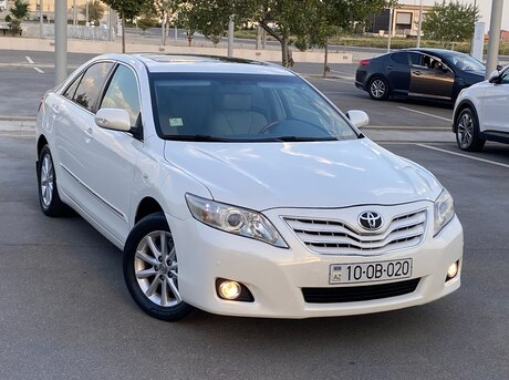 Toyota Camry 2010