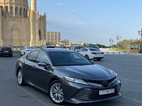 Toyota Camry 2020