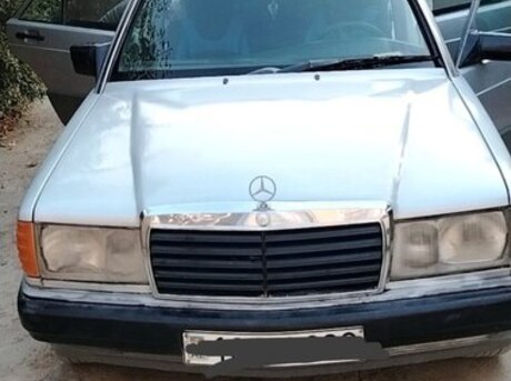 Mercedes 190 1990