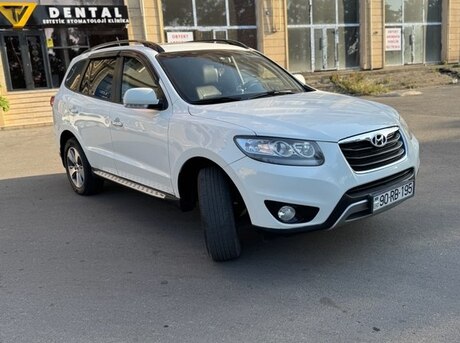 Hyundai Santa Fe 2012