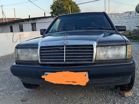 Mercedes 190 1992
