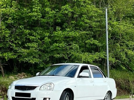 LADA (VAZ) Priora 2013