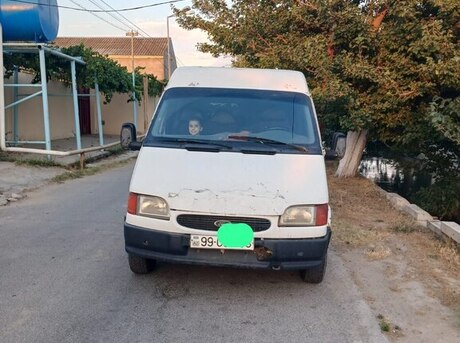 Ford Transit 1999