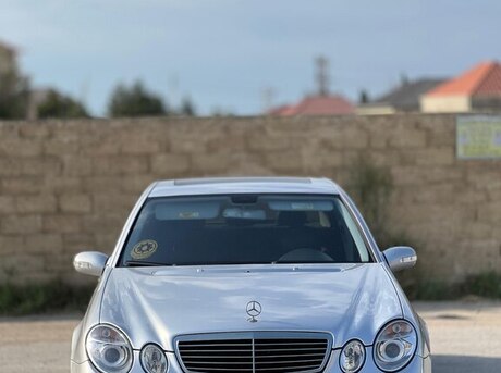 Mercedes E 270 2004