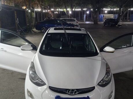 Hyundai Elantra 2013
