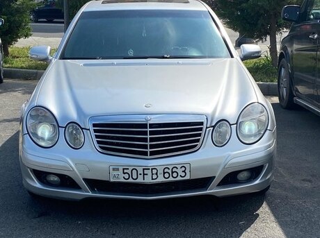 Mercedes E 220 d 2003