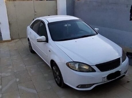 Daewoo Gentra 2014