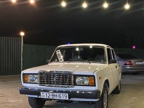 LADA (VAZ) 2107