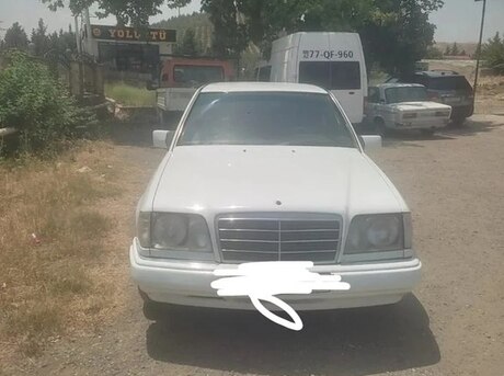 Mercedes E 250 1995