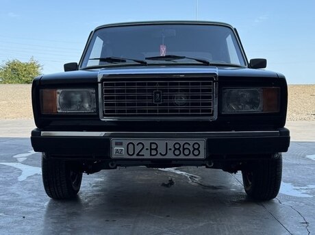 LADA (VAZ) 2107