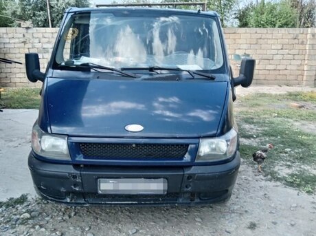 Ford Transit 2004