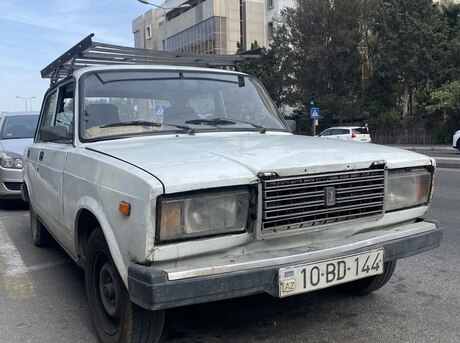 LADA (VAZ) 2107 2003