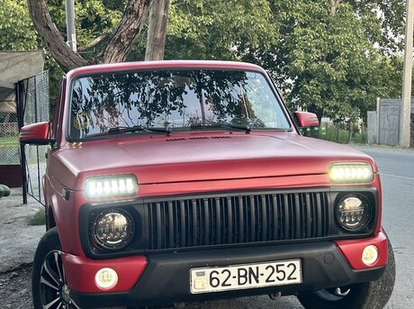 LADA (VAZ) Niva 2014