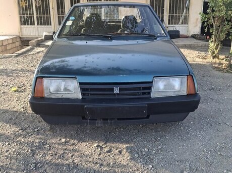 LADA (VAZ) 21099 2000