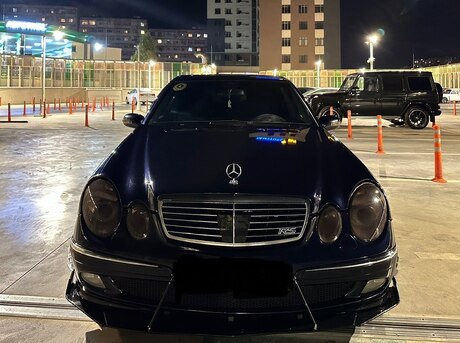 Mercedes E 240 2002