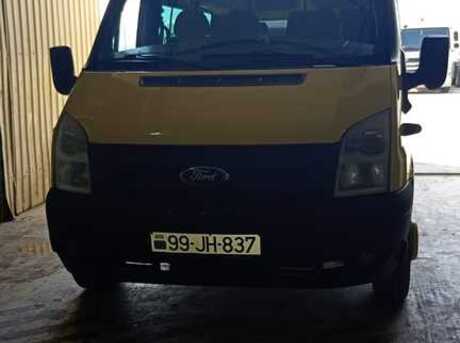 Ford Transit 2012