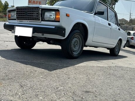 LADA (VAZ) 2107 2010
