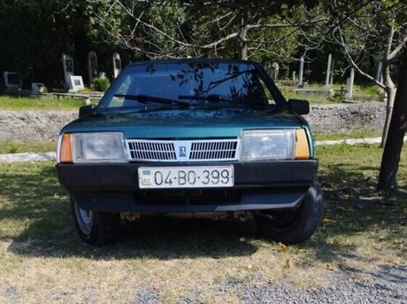 LADA (VAZ) 21099 2000