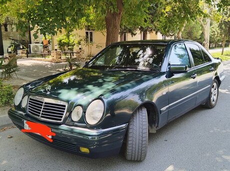 Mercedes E 230 1996