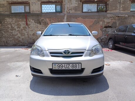 Toyota Corolla 2005